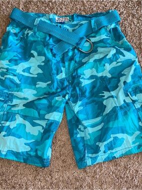 Jordan Craig Teal Blue Camouflage Cargo Shorts -waist belt-lots of pockets SZ.40